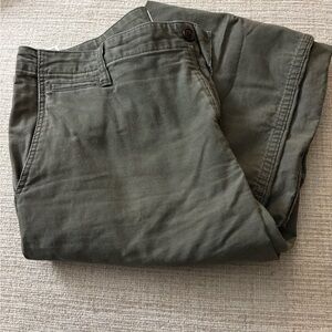 Dockers Men's Khaki Pants in Olive